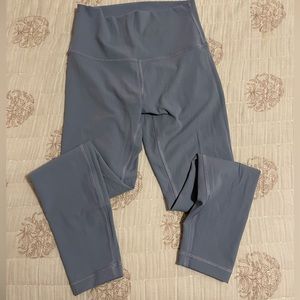 Lululemon High Waisted Wunder Under 25in Size 4